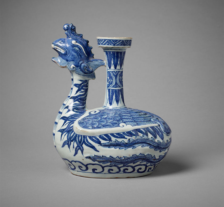 Kendi_China_Porcelain_Ming dynasty_Kimbell Art Museum_The Sam and Myrna Myers Collection