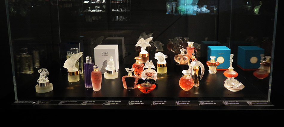 Musee-Lalique-Limited-Editions-Window_950-W