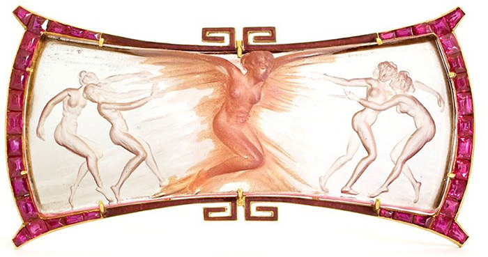 A-story-seems-to-be-unfolding-on-this-Nymphe-rose-Pink-Nymph-brooch-from-1906-08-by-rene-lalique