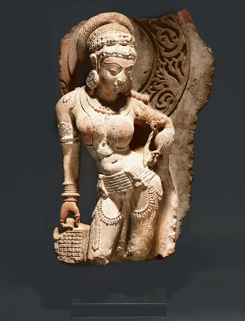 Unknown, India Chandella period (c 800-1315), Lady with a parrot, 9th -10th century_850-W