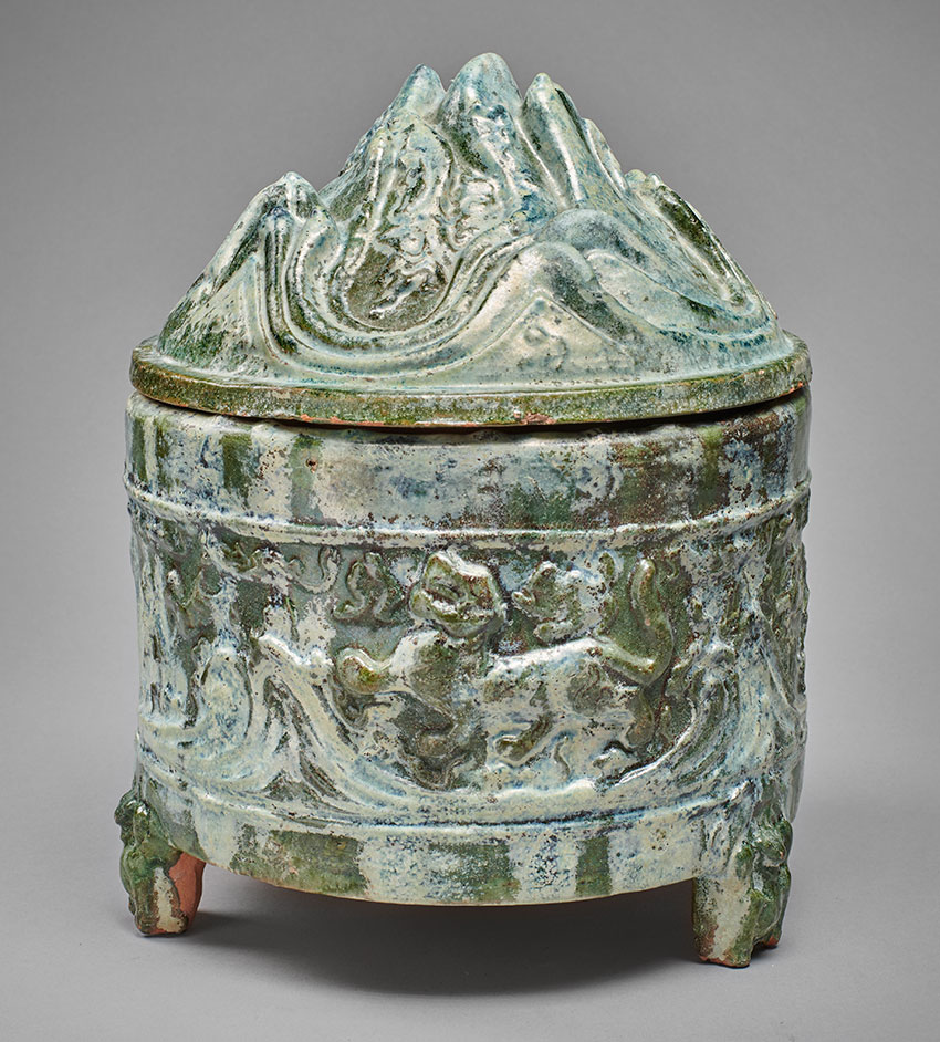37_-STEPHEN-LITTLE-Chapter_Lian-vessel-in-form-of-the-island-of-the-Immortals_-glazed-terracotta_Han-dynasty_-30-×-22-cm_page-183_850_w