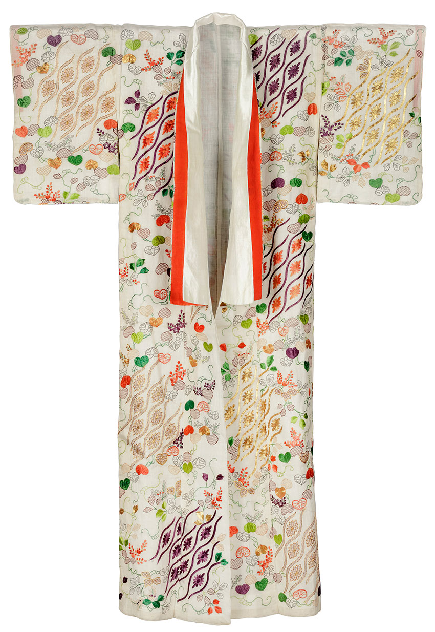 Japan, Summer robe (katabira), with hollyhock, chrysanthemum and ‘rising steam’ motifs, c.1780, Edo (Tokyo), FRONT