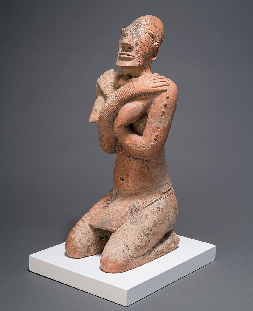 Kneeling Female Figure with Crossed Arms. Middle Niger civilization, Mali. 12th–14th century_African Art