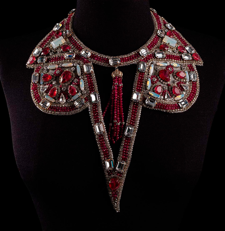 199. Necklace, luneville embroidery-by-Johan-Luc-Katt