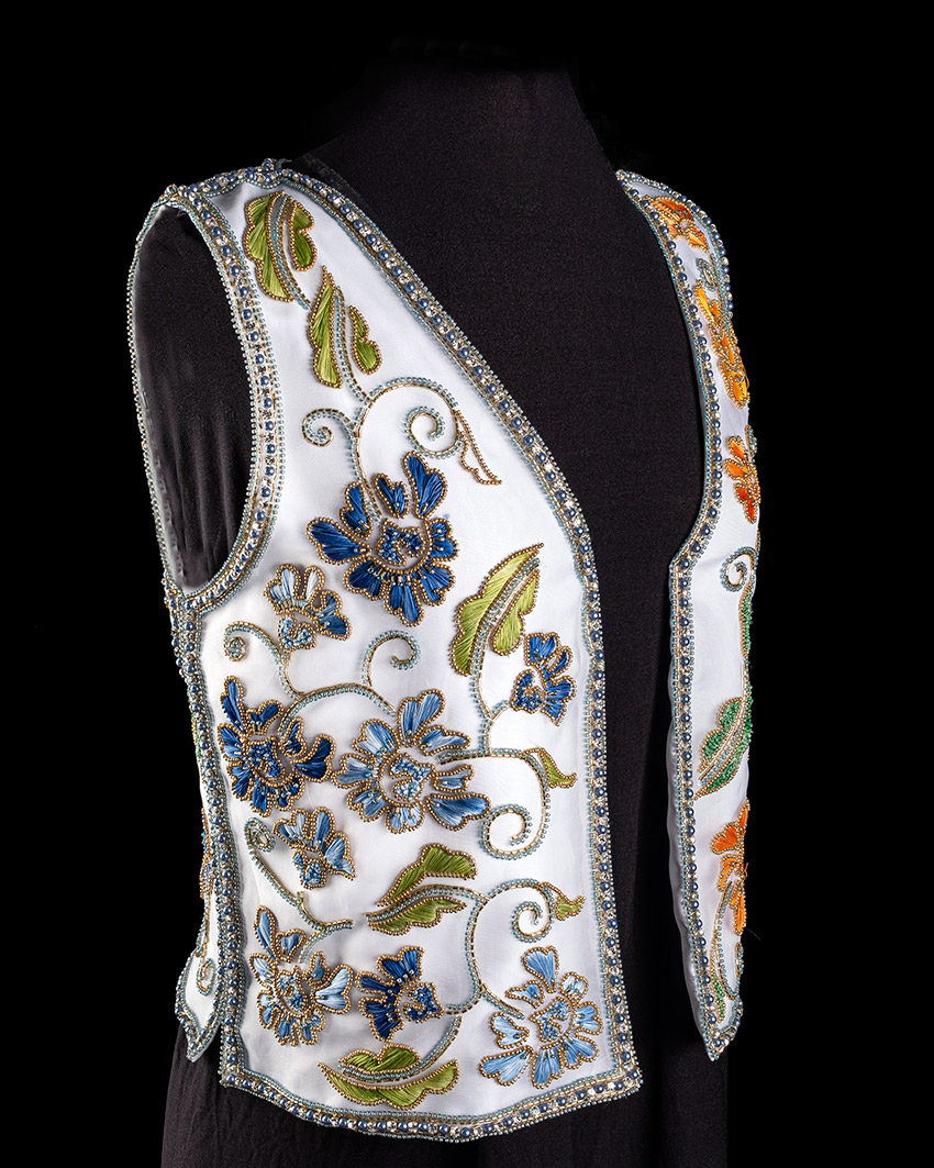 CH255. Azahara vestLuneville Embroidery by Johan-Luc Katt